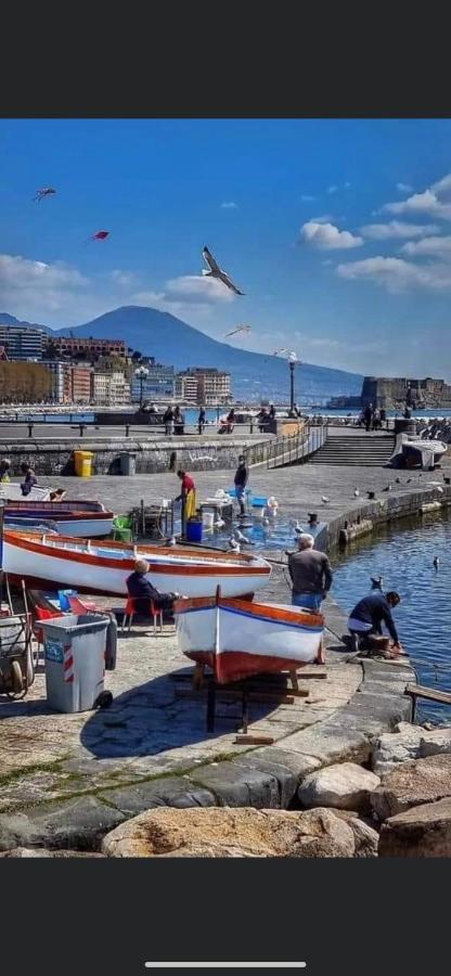 La Dimora Dei Borboni Bed & Breakfast Naples Exterior photo